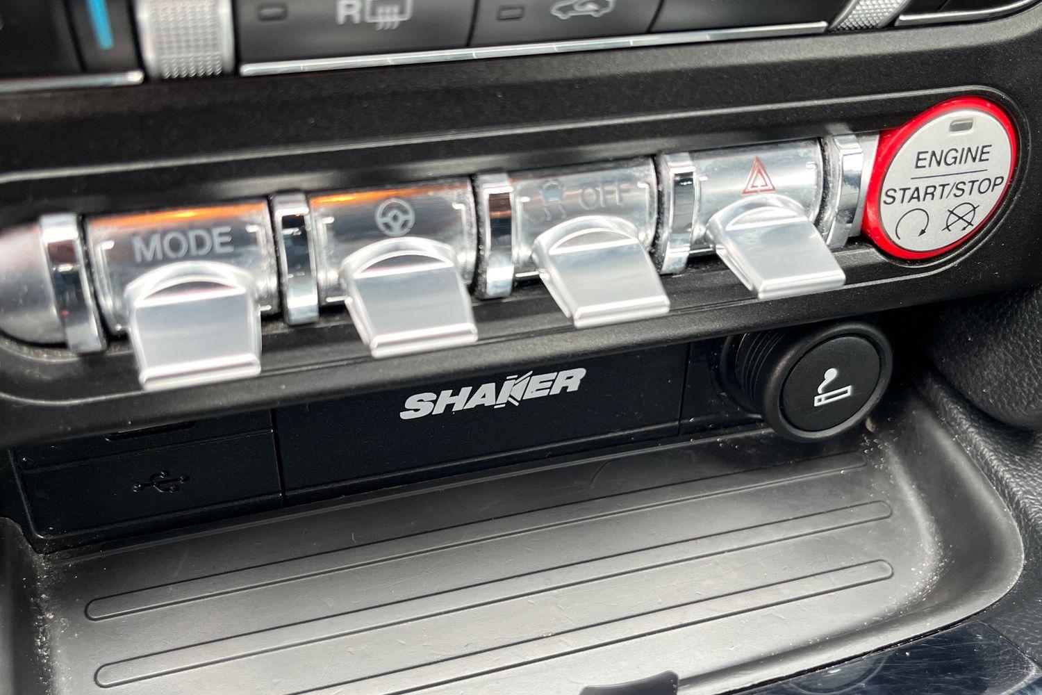 Ford MUSTANG Photo 23