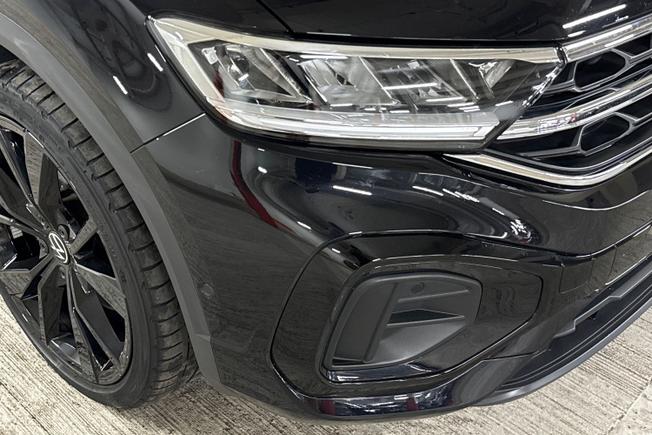 VOLKSWAGEN T-Roc Photo 19