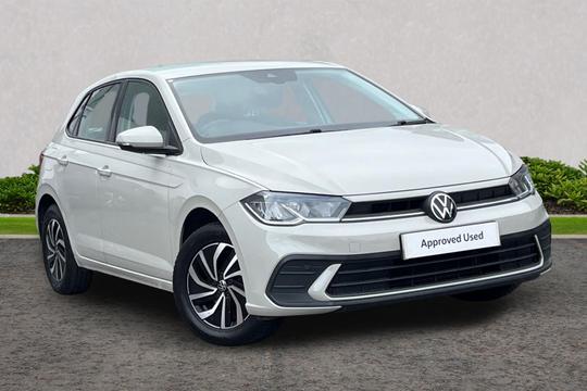 Volkswagen Polo Photo autoimg-ba1a748327d34593e7d5736dff16033eaec82e53.jpg