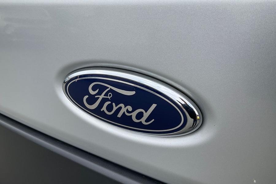 Ford TRANSIT Photo autoimg-ba1a7f205671fa69d7f252e82e9ab5667de6858f.jpg