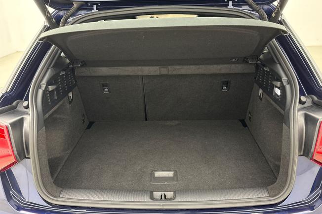 Audi Q2 Photo 12
