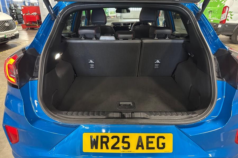 Ford Puma Photo autoimg-ba1b7c0a4da8e36bd7d2d2e70185886fc1e13033.jpg
