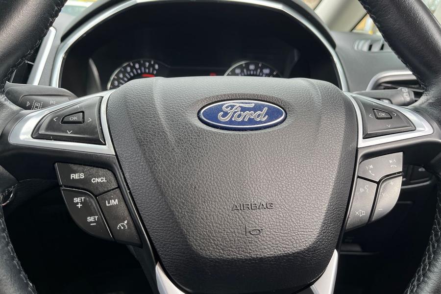 Ford S-MAX Photo autoimg-ba1bb98f63155d7a0161433894ed361fd6867e1c.jpg