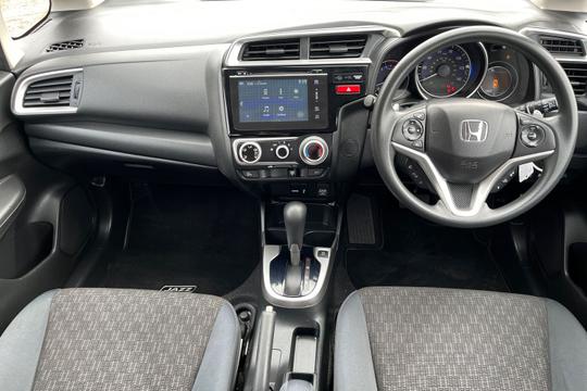 Honda Jazz Photo autoimg-ba1f76e54abafea662c8794c8193ec3b096d0598.jpg