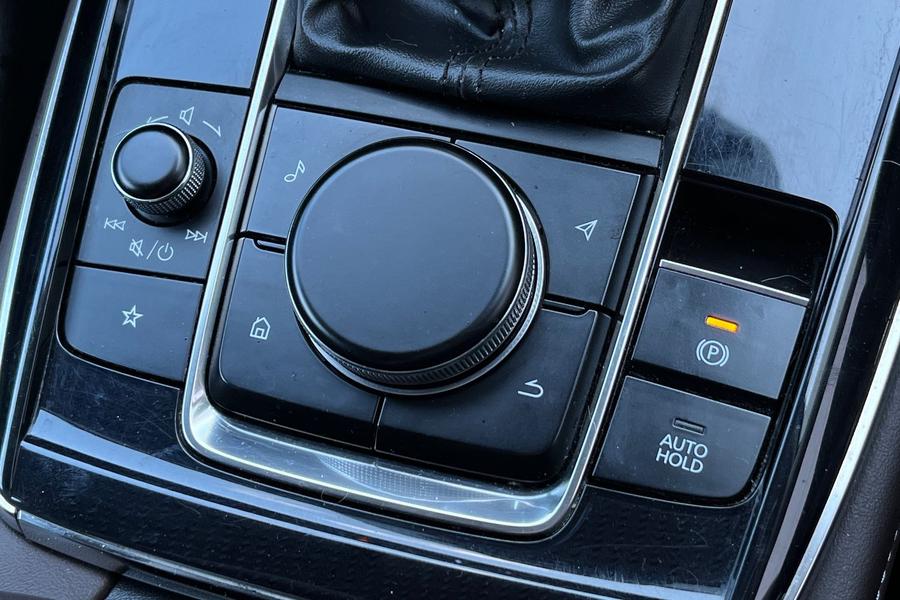Mazda CX-30 Photo autoimg-ba2b42ad5a7e58db5b00407a6dbd976e8aa021ec.jpg