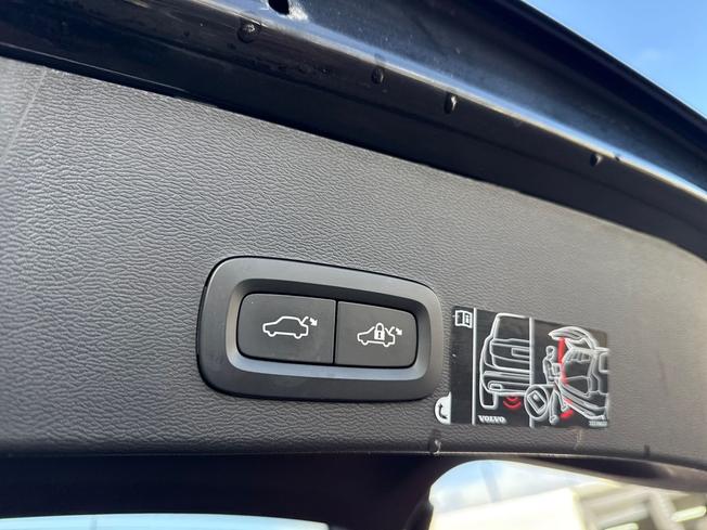 VOLVO Xc40 Photo 21