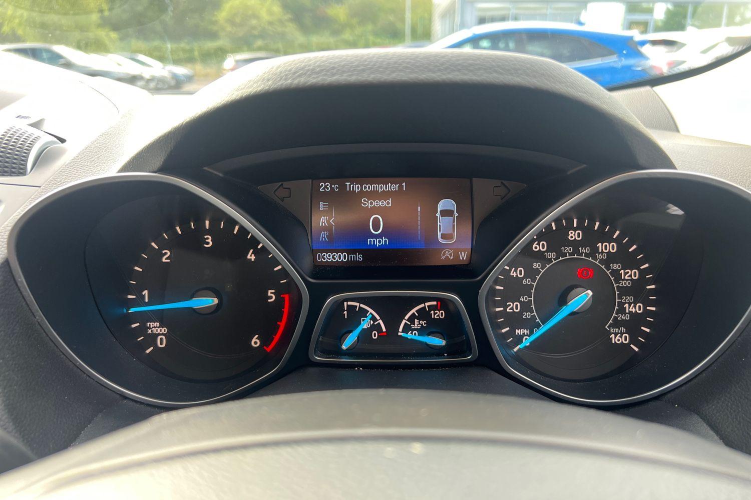 Ford KUGA Photo 12