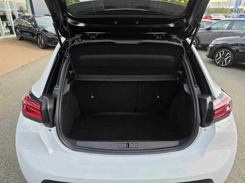 Used Peugeot 208 KM75XFV 18
