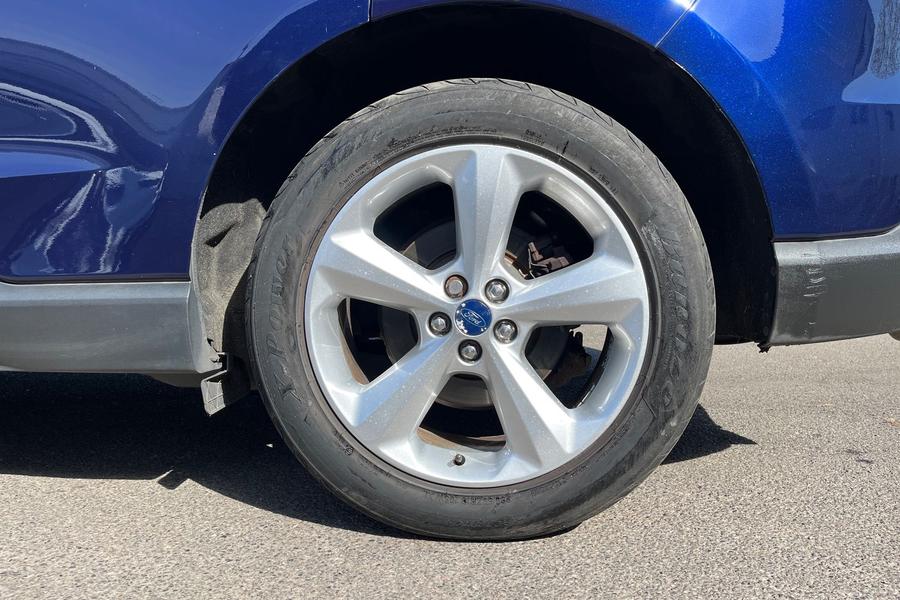 Ford EDGE Photo autoimg-ba4144e11408090589fa7383e4b5200270d08be1.jpg