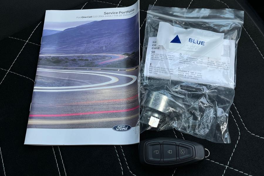 Ford PUMA GEN-E Photo autoimg-ba446ed2008d47b71e291131cacb6513feacae07.jpg