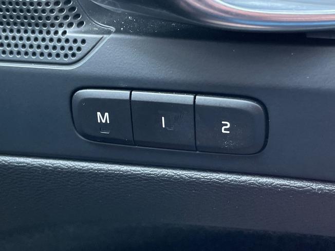 VOLVO Xc40 Photo 37