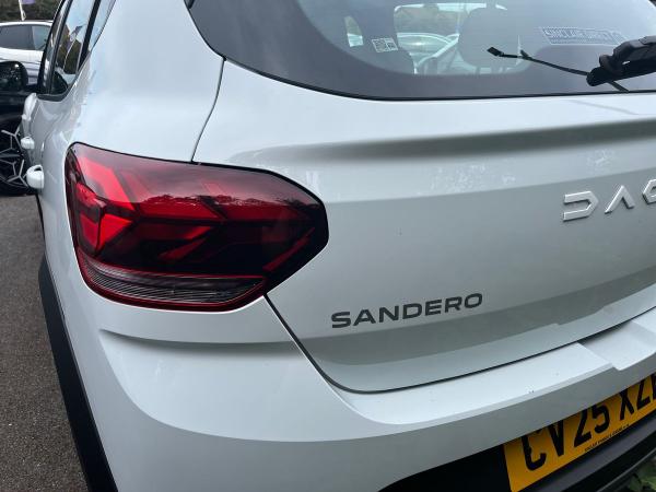 Dacia Sandero Stepway Photo autoimg-ba44a5dd5e780060434cc20d1fa359c74ae71ccf.jpg