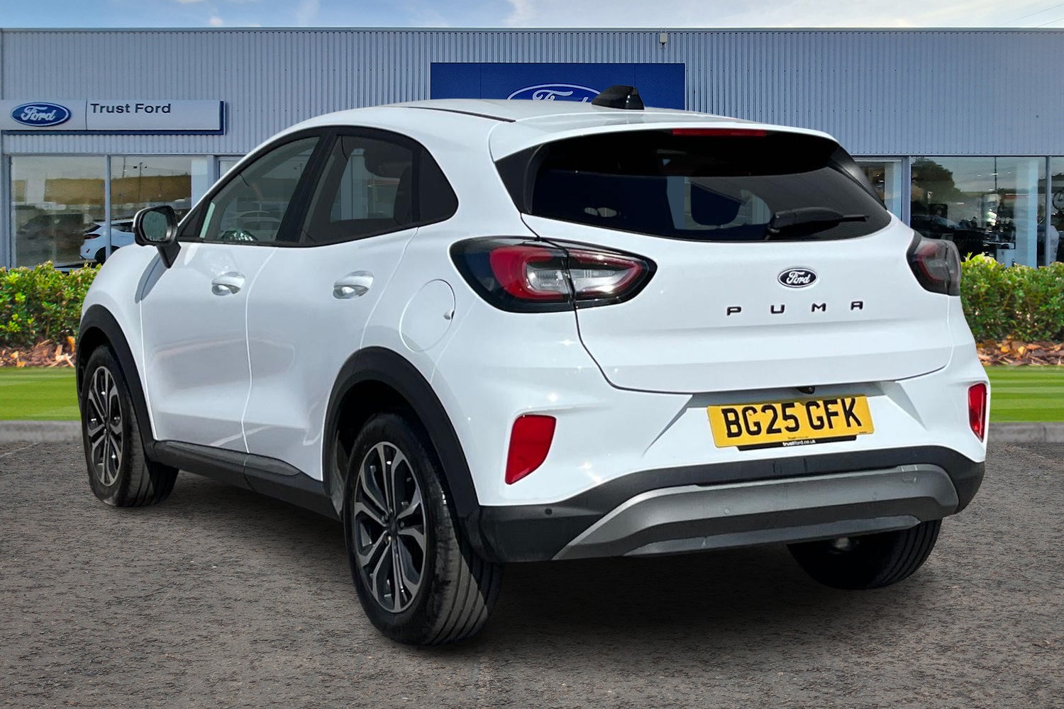 Ford PUMA Photo 1