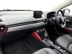 MAZDA CX-3 Photo 2