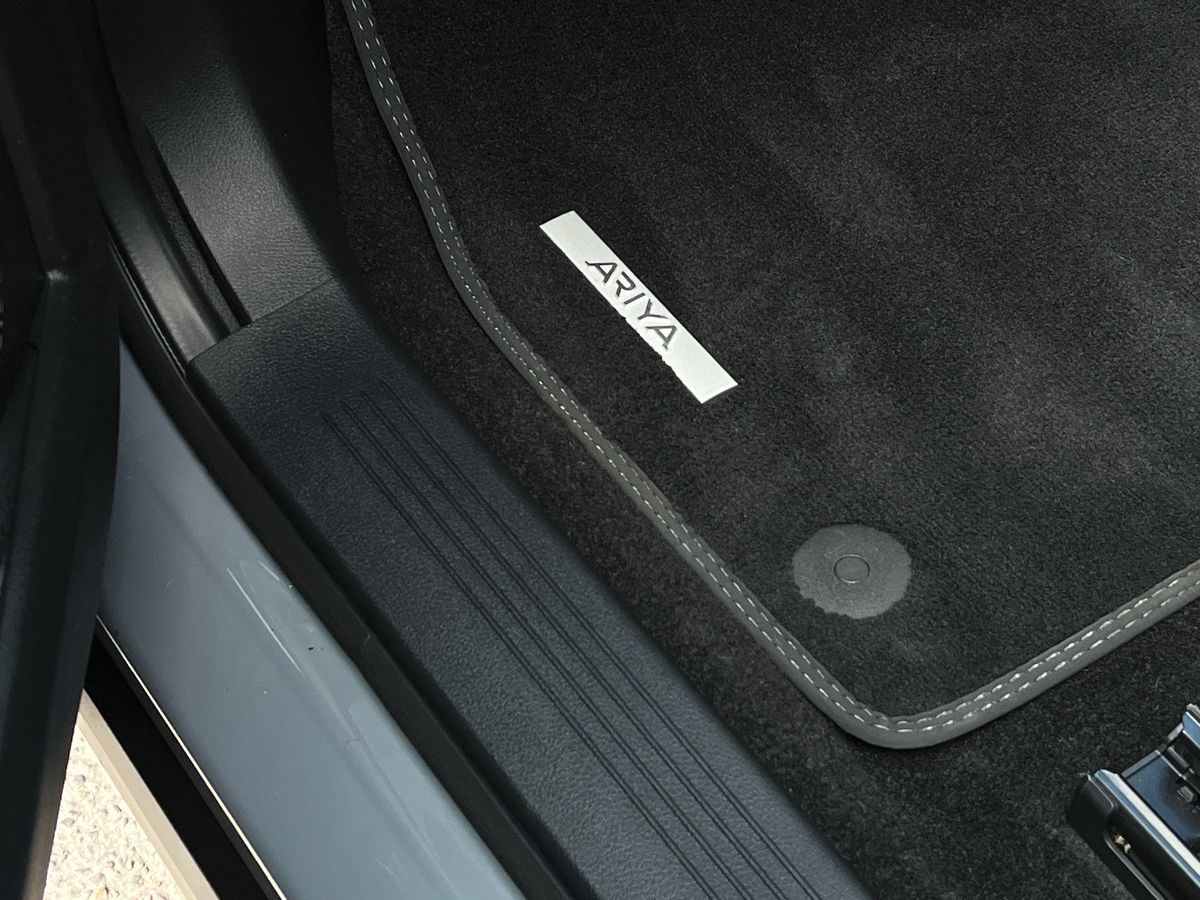 Nissan ARIYA Photo 25