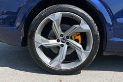AUDI E-Tron S Photo 5