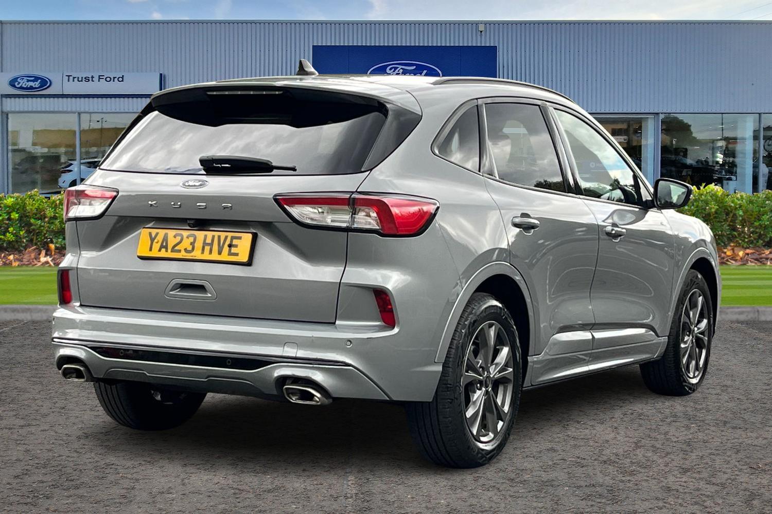 Ford KUGA Photo 3