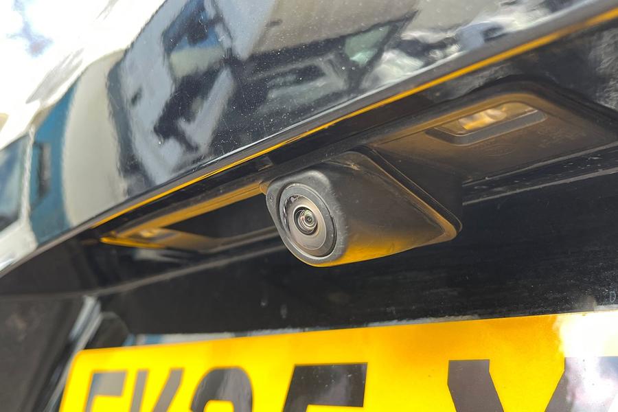 Ford FOCUS Photo autoimg-ba570c27e4d32df82f559d0af6871dc8074c3e08.jpg
