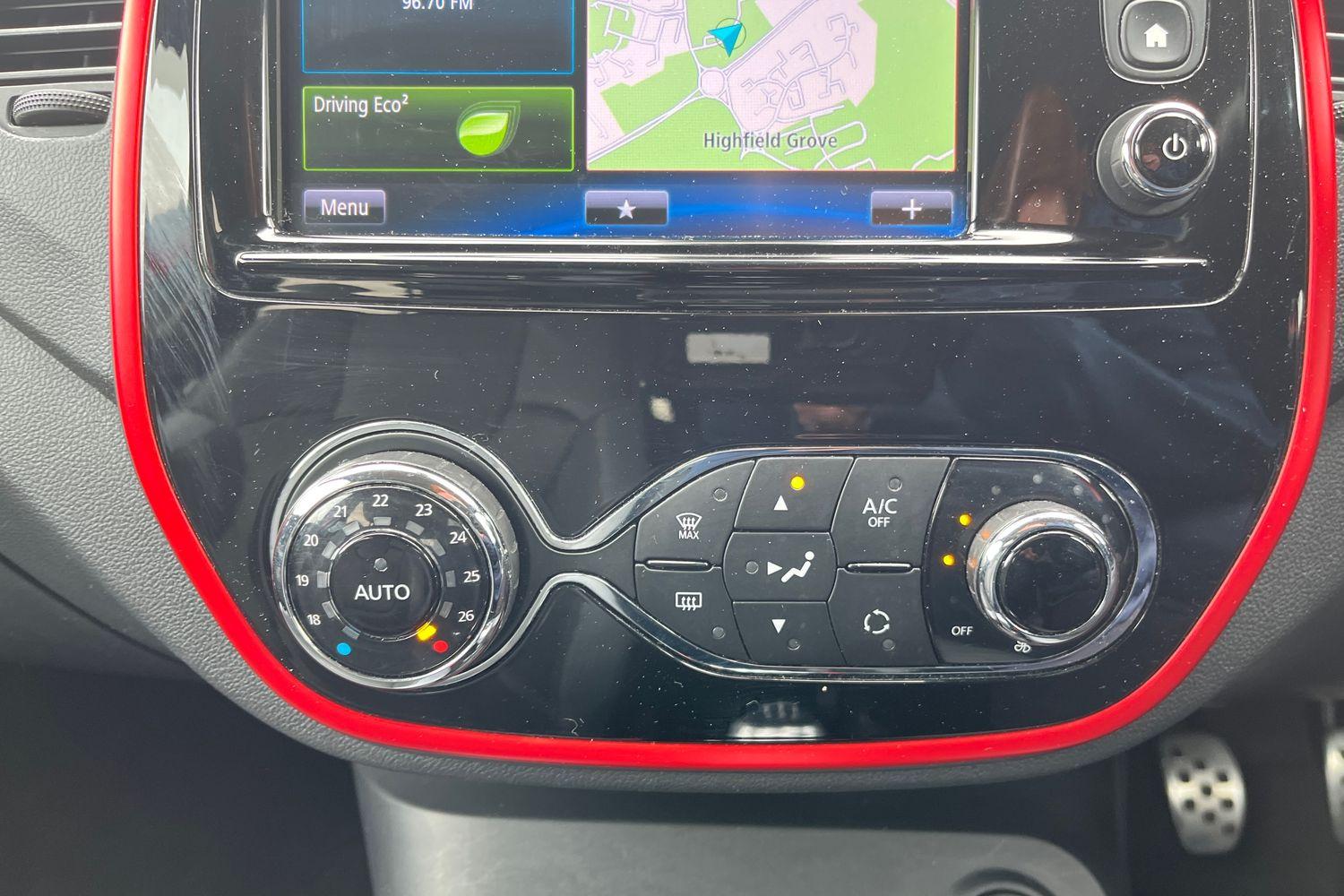 Renault CAPTUR Photo 34