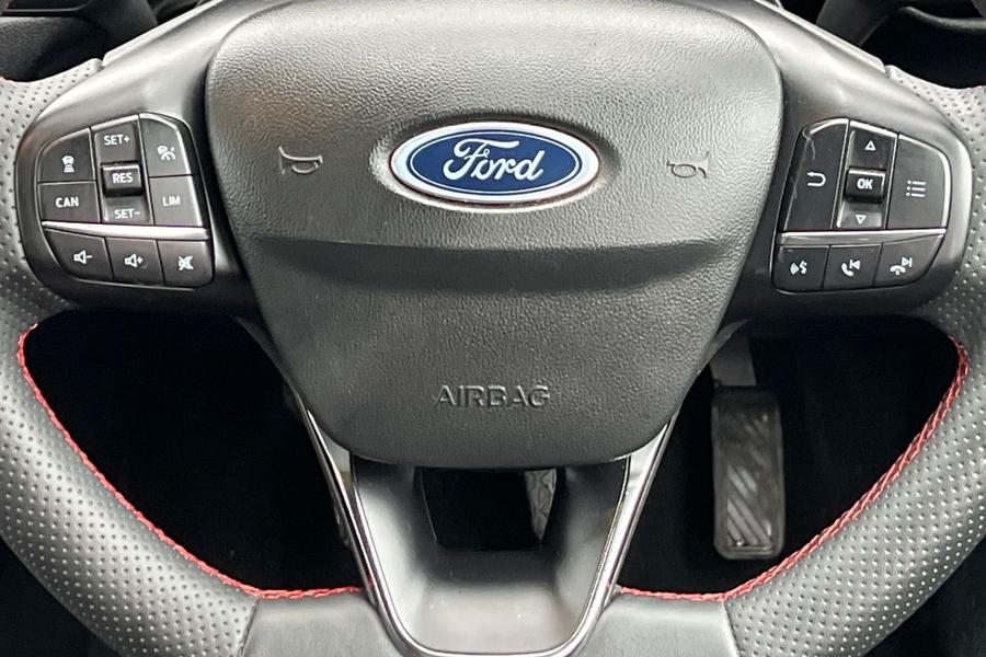 Ford FIESTA Photo autoimg-ba5b19835f7325179c382960ed9c53a67a27c97a.jpg