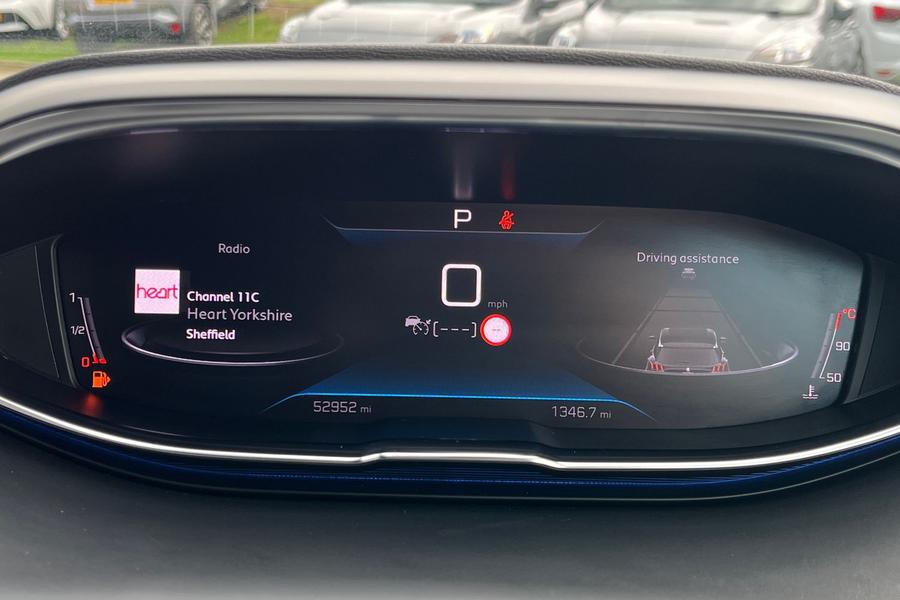 Peugeot 5008 Photo autoimg-ba5b7edf174a1c760bd413f9f5e99eb0fe01089e.jpg
