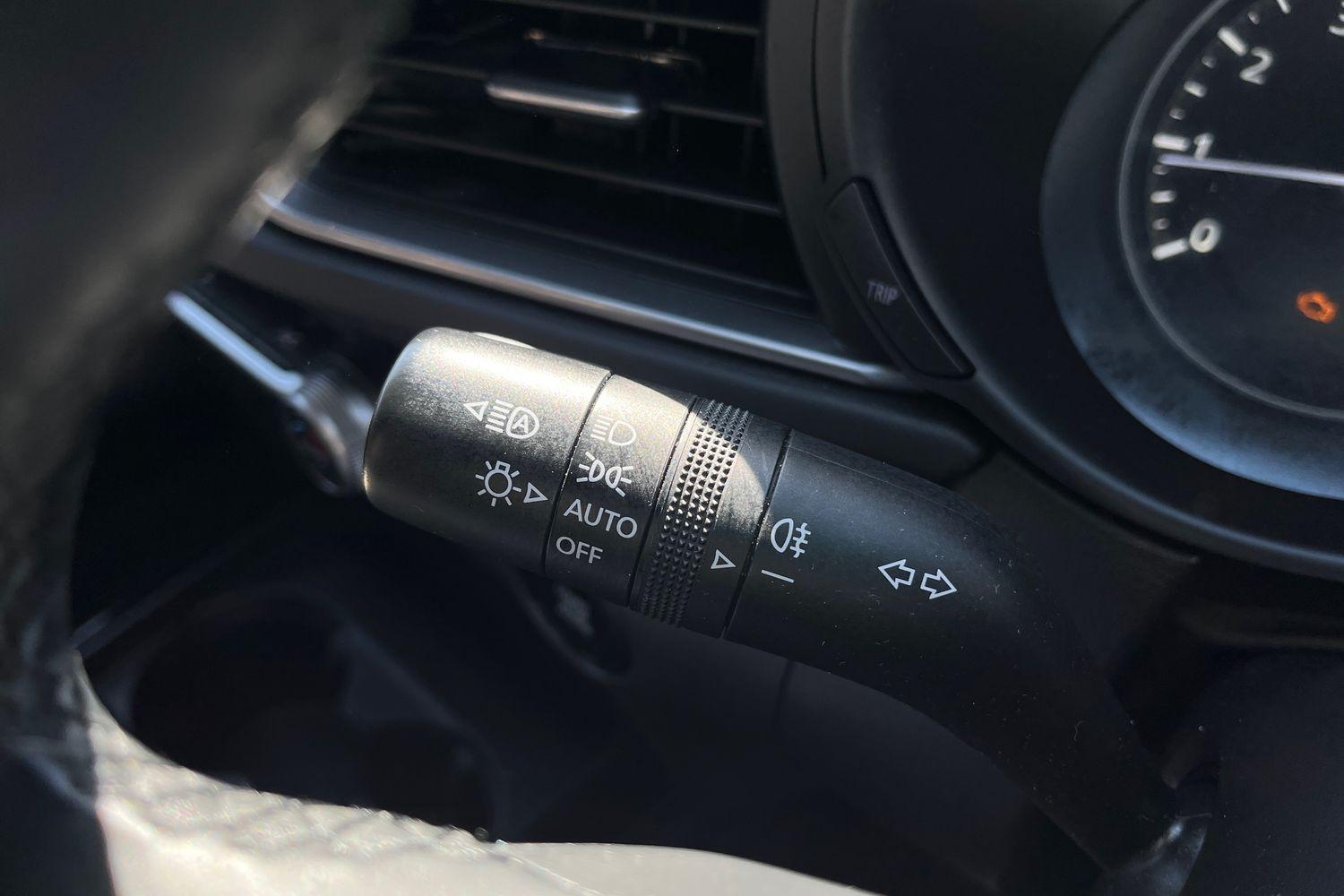 Mazda CX-30 Photo 13