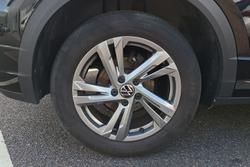 VOLKSWAGEN T-Roc Photo 5