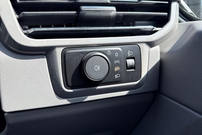 VOLKSWAGEN Transporter Photo 34