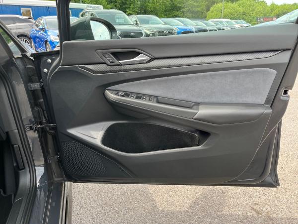 Volkswagen Golf Photo autoimg-ba60db7a12c086797e23878031feaba99720dade.jpg