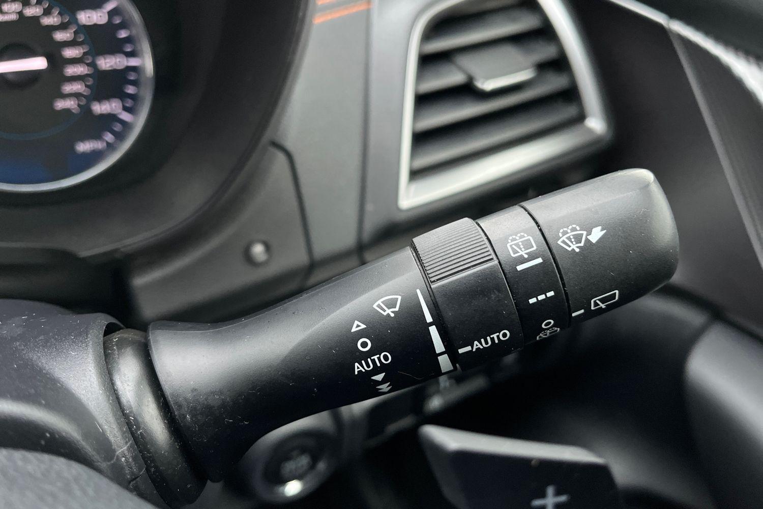 Subaru XV Photo 14