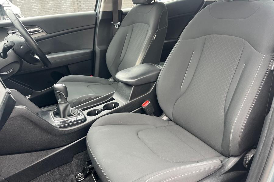 Kia Sportage Photo autoimg-ba647a63165fe9158b38a38b40764a9b8313b353.jpg