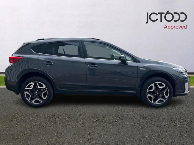 SUBARU Xv Photo 4