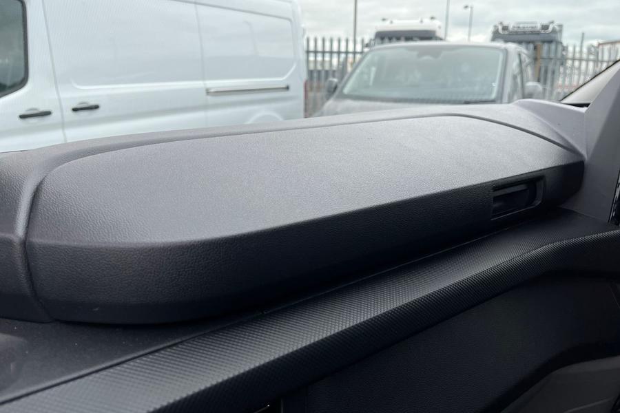 Ford TRANSIT CUSTOM Photo autoimg-ba6d1ee67e9d901f528197b9c6cecf820f1ba9c3.jpg