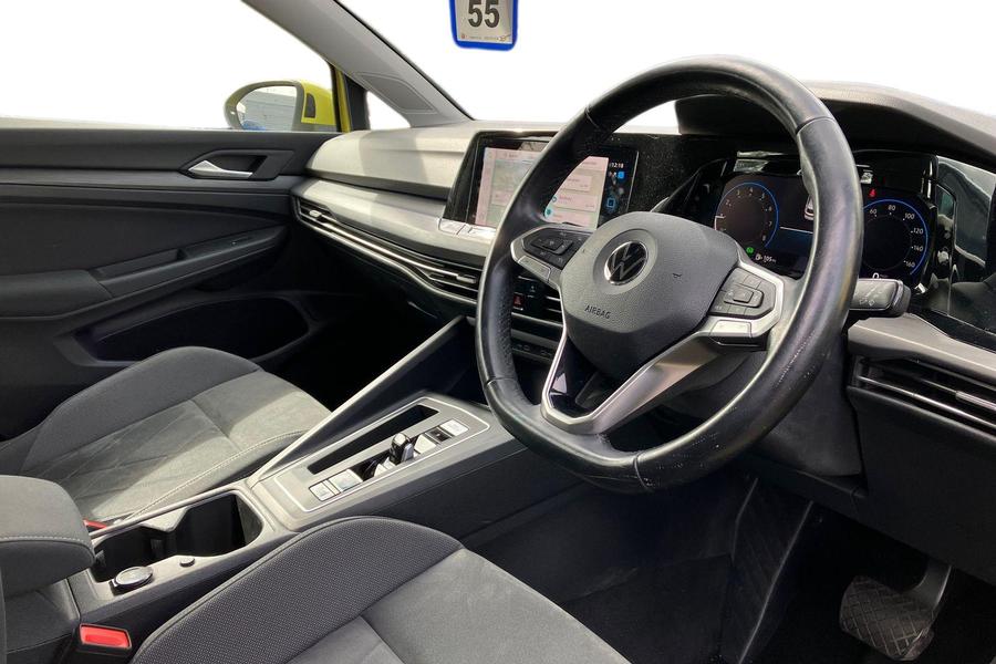 Volkswagen GOLF Photo autoimg-ba6db07435c5d04b6e2656f9168d517ab7de2ba4.jpg