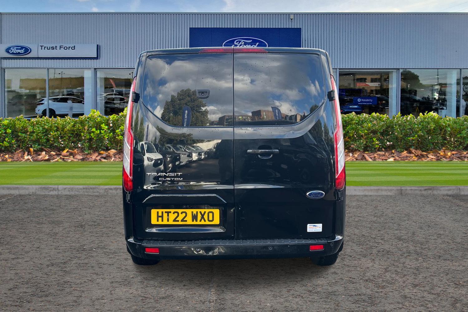 Ford TRANSIT CUSTOM Photo 12