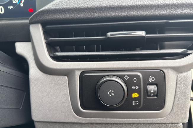 VOLKSWAGEN Transporter Photo 25