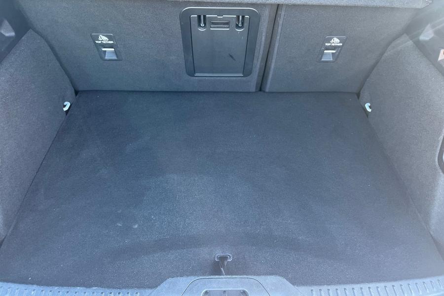 Ford FOCUS Photo autoimg-ba77899a8f8a1b7021d54d4f8ee0c2e2f6f21887.jpg