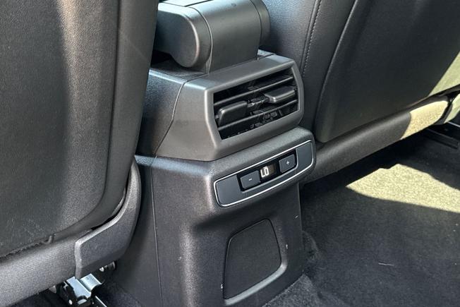 AUDI Q4 E-Tron Photo 24