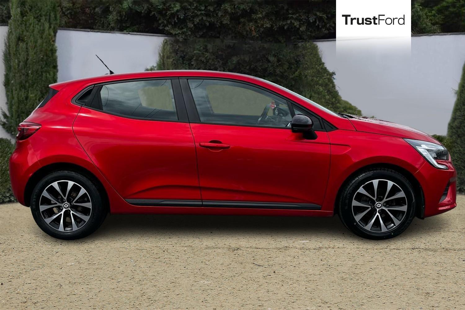 Renault CLIO Photo 2