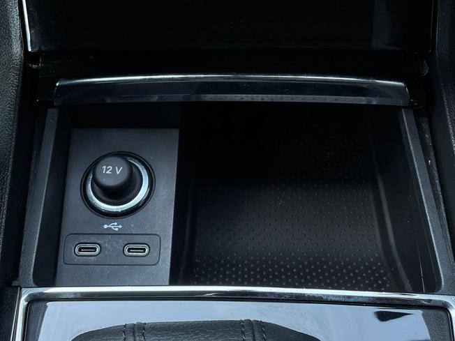 ŠKODA Karoq Photo 41