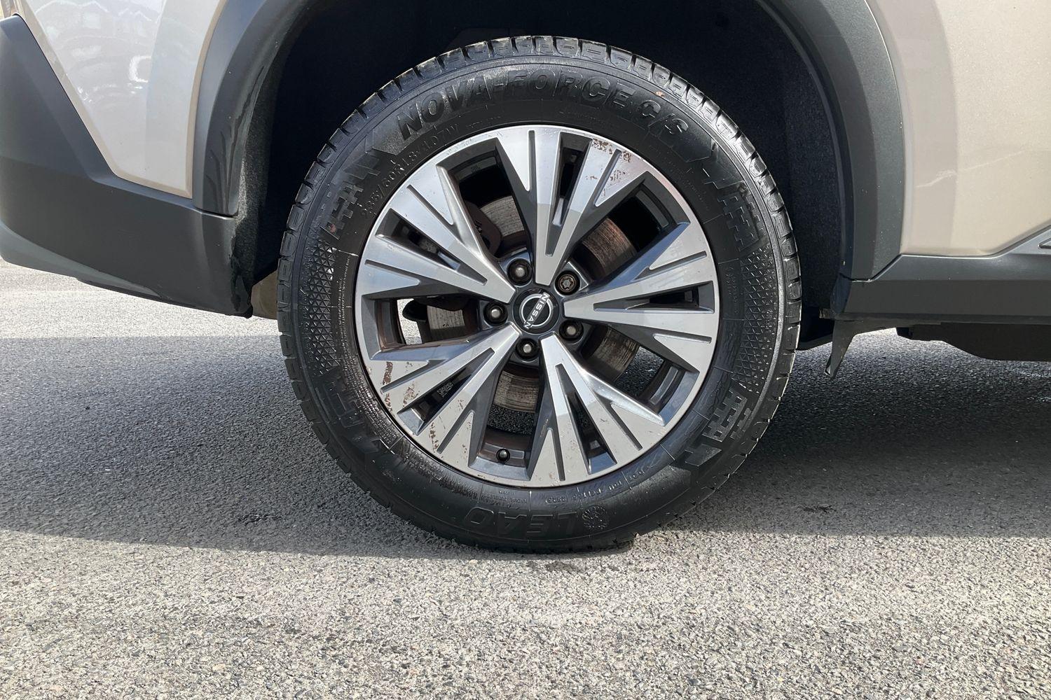 Nissan X-TRAIL Photo 7