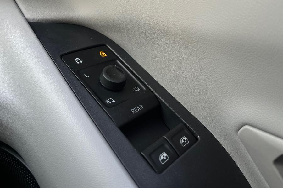 Ford Capri Photo autoimg-ba833fe04bf5400d6d9f7ba6c5155ea2c83e6611.jpg