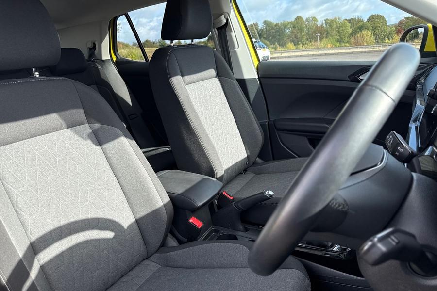 Volkswagen T-CROSS Photo autoimg-ba872a5c33e84dd1eeafde1d70ae3e40f9b381e1.jpg