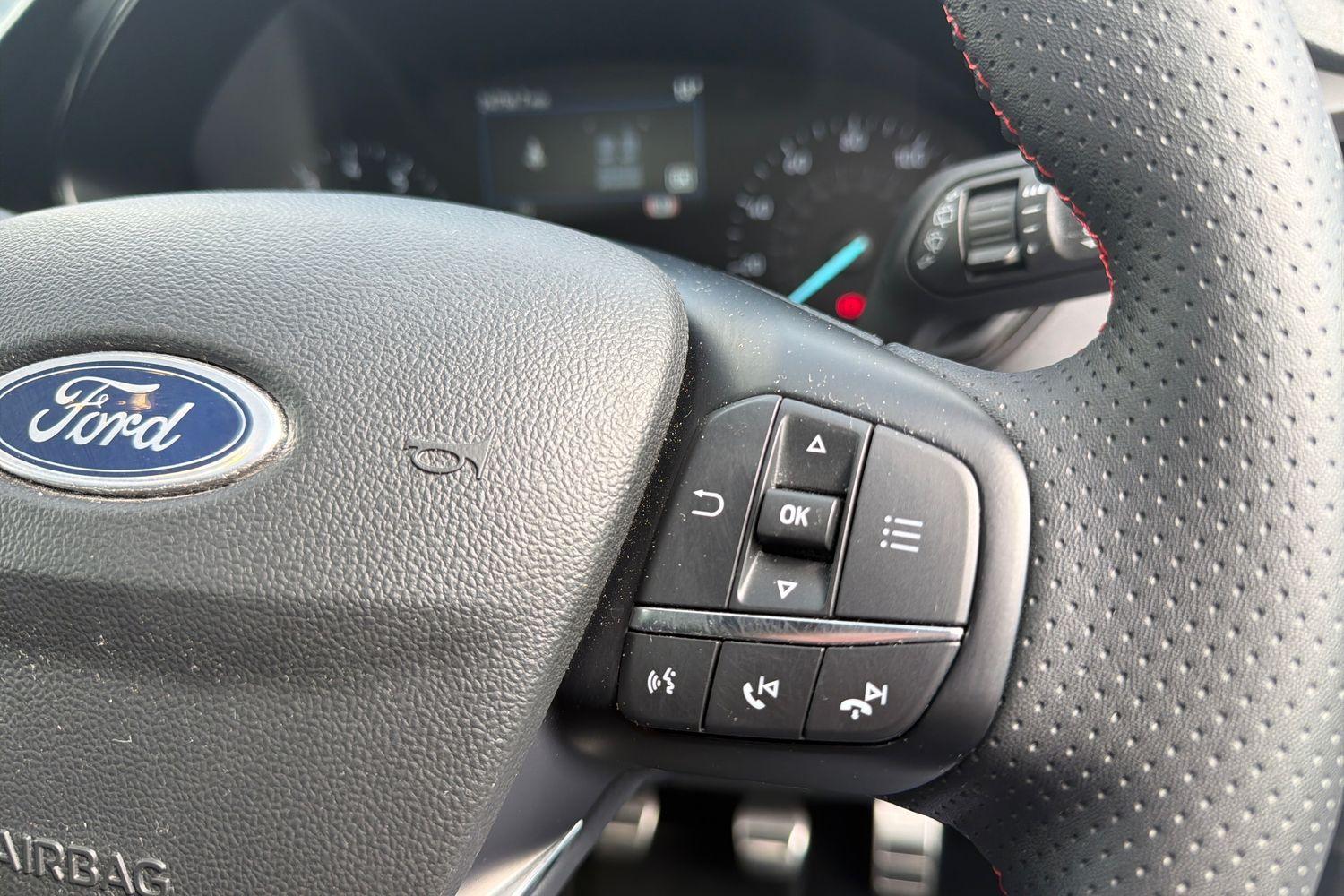 Ford FOCUS Photo 23