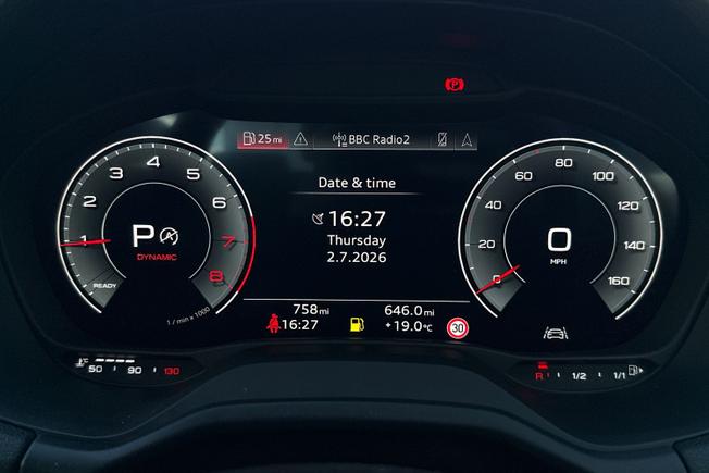 AUDI Q2 Photo 15