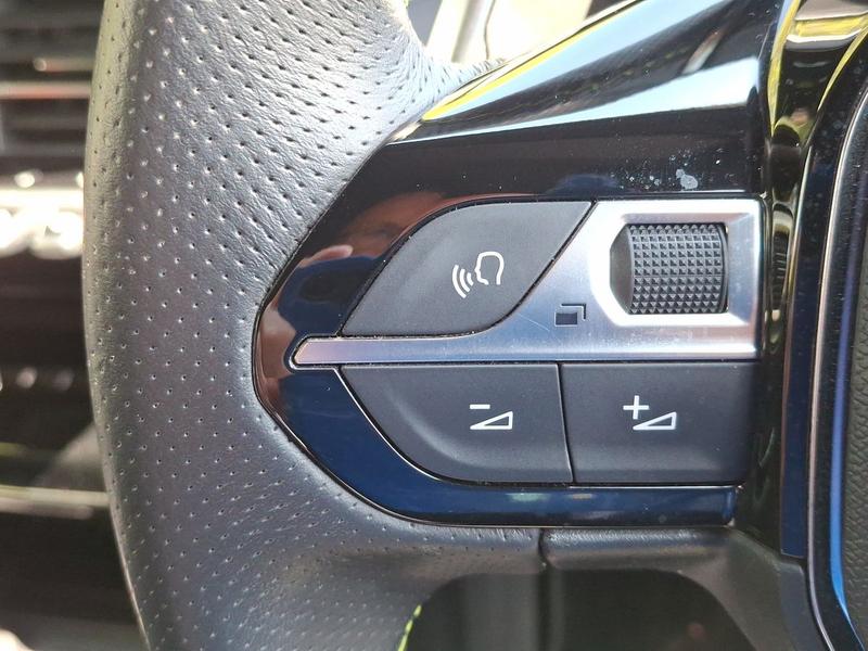 Used Peugeot 2008 KR23YVV 22