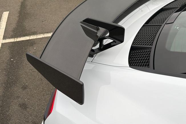 AUDI R8 Photo 28