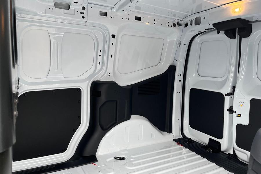 Ford TRANSIT COURIER Photo autoimg-ba94d513ca96144398a1f5f257cf3096e76943ad.jpg