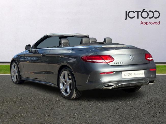 MERCEDES-BENZ C Class Photo 3