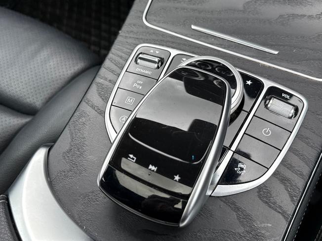 MERCEDES-BENZ GLC Photo 34